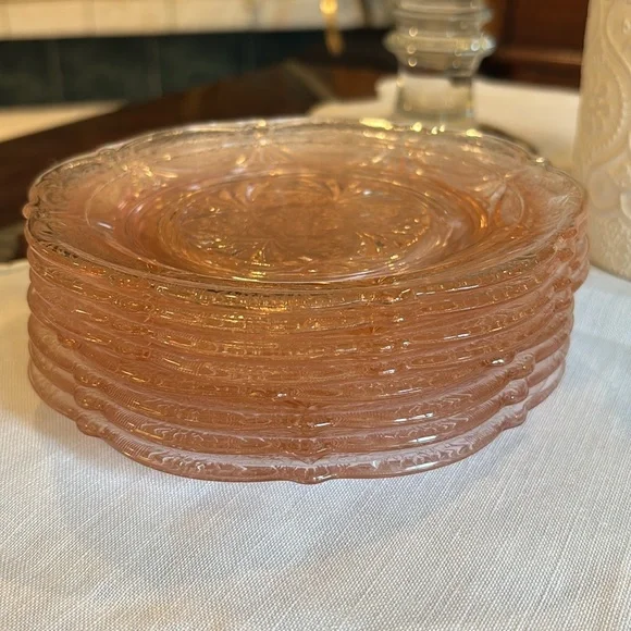 Pink Depression Royal Lace Small Plates (8) - Picture 11 of 11